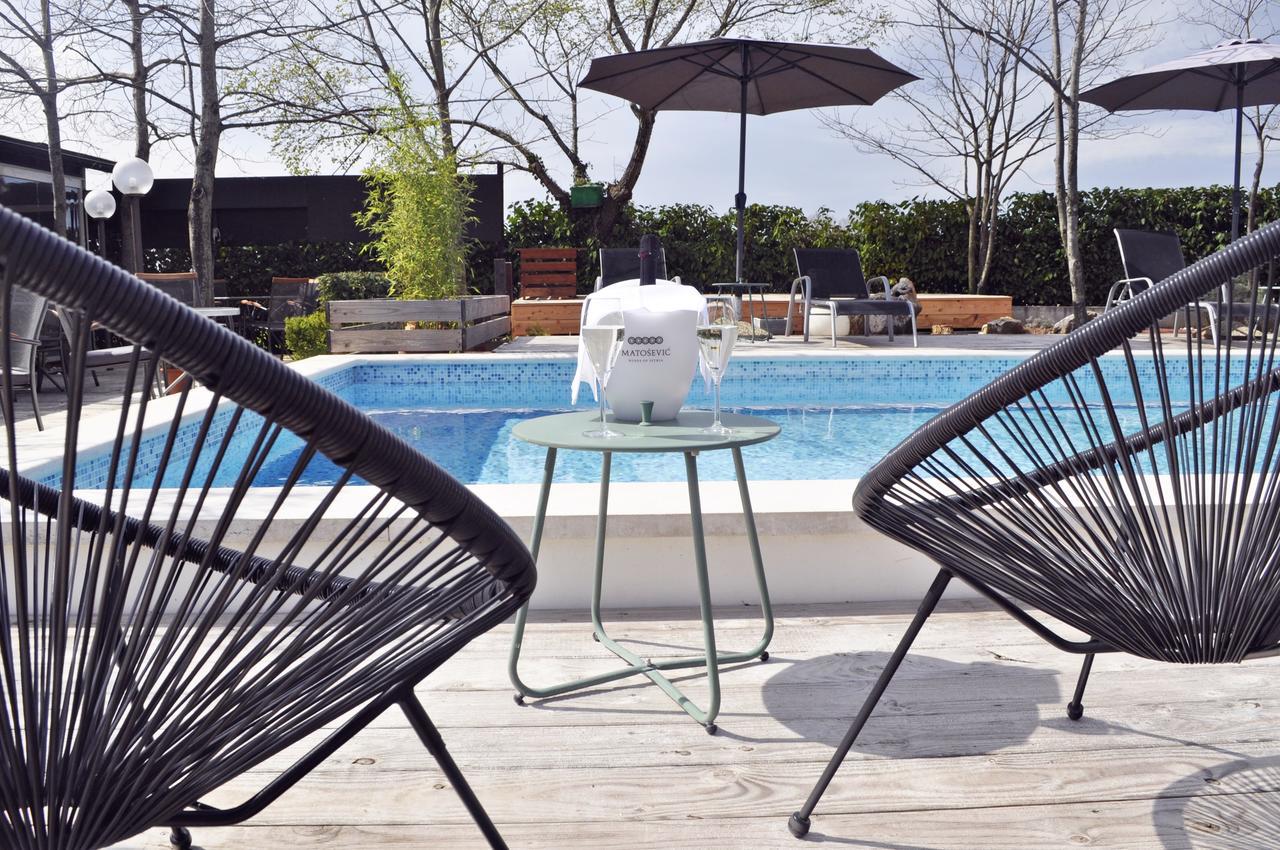 Boutique Mobile Homes Ulikarovinj (Adults Only) Bagian luar foto